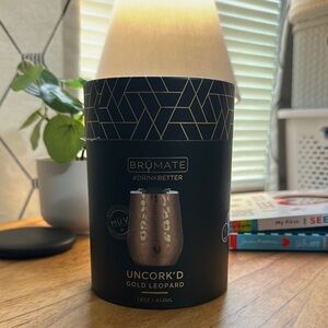 Brumate Uncork'd Gold Leopard Tumbler